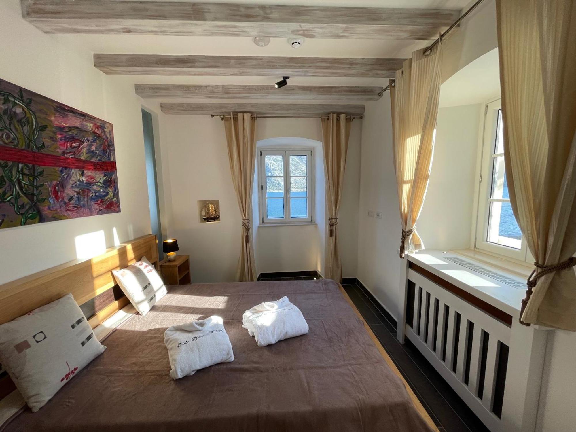 Vila Djuro Mikijelj Donji Stoliv Room photo